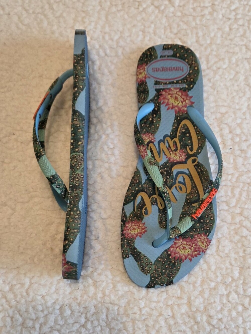 Havaianas Cactus Blue Floral Flip Flops 9 10